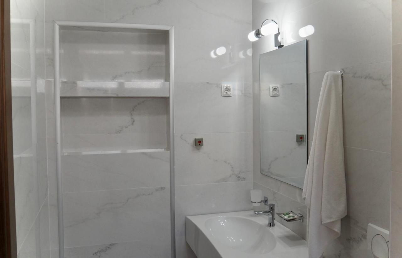Urban Apartments Сутоморе Екстер'єр фото